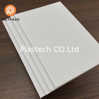 Panel z tworzywa PP o strukturze plastra miodu 4mm, laminowany, do zabudowy samochodów dostawczych Ford, panele ścienne