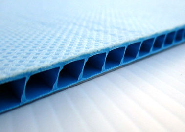 C rosslinked Foam PP Tektura falista Spunbond Laminowanie Coroplast 3 mm 4 mm